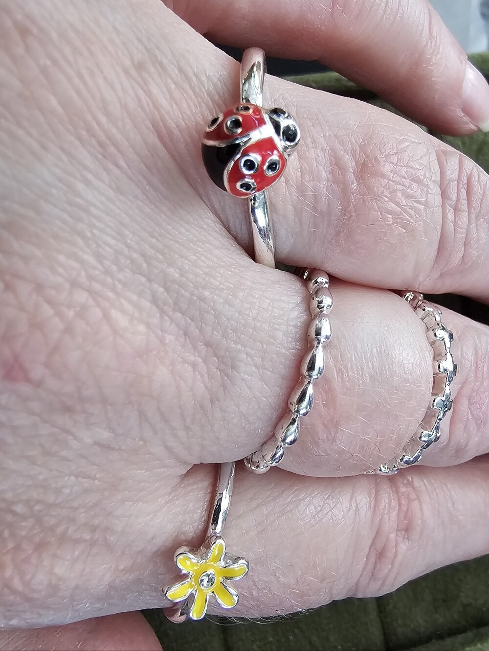 Set Of Avon Rings - Picture 4 of 6